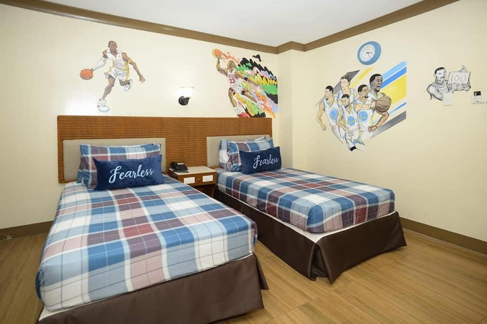 The Golden Pine Hotel Baguio City Exterior photo